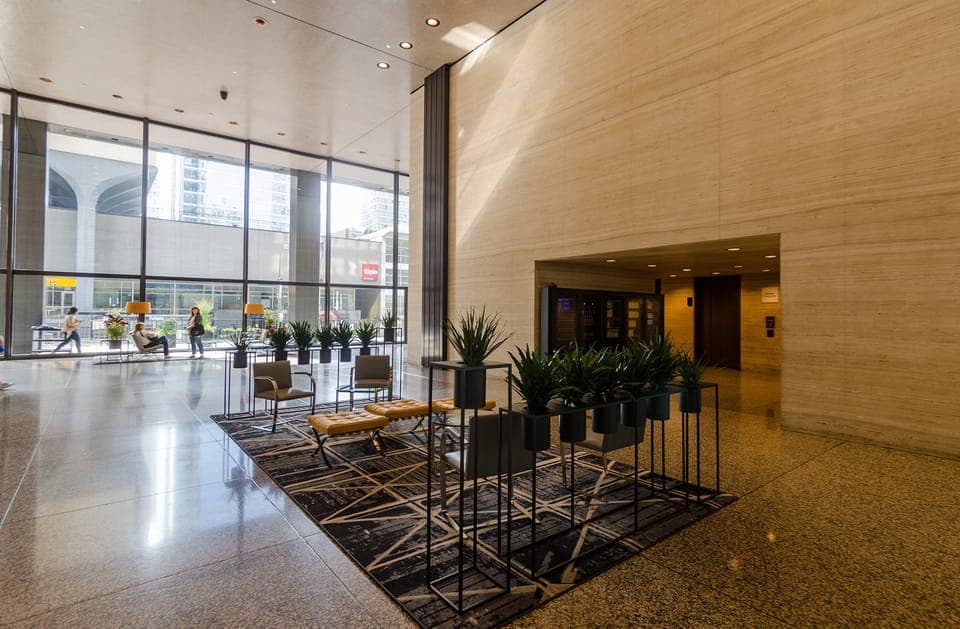 Chicago's Modern Skyscrapers Guided Walking Tour Gallery Image 4