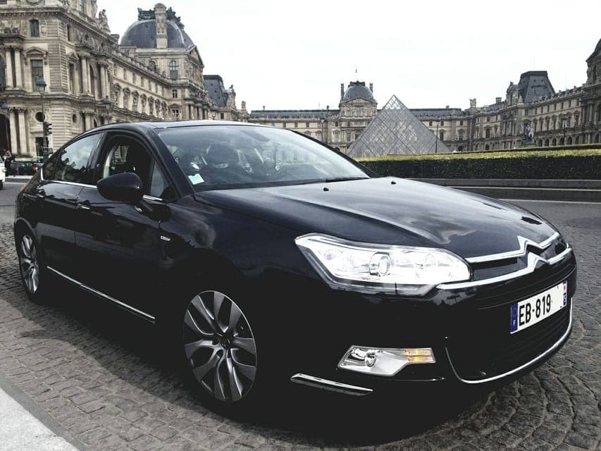 Private Transfer to/from Disneyland Paris Gallery Image 2