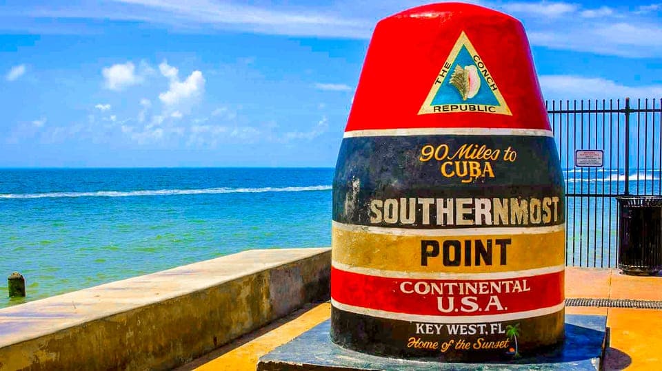 Day Trip to Key West by Shuttle Bus Gallery Image 2