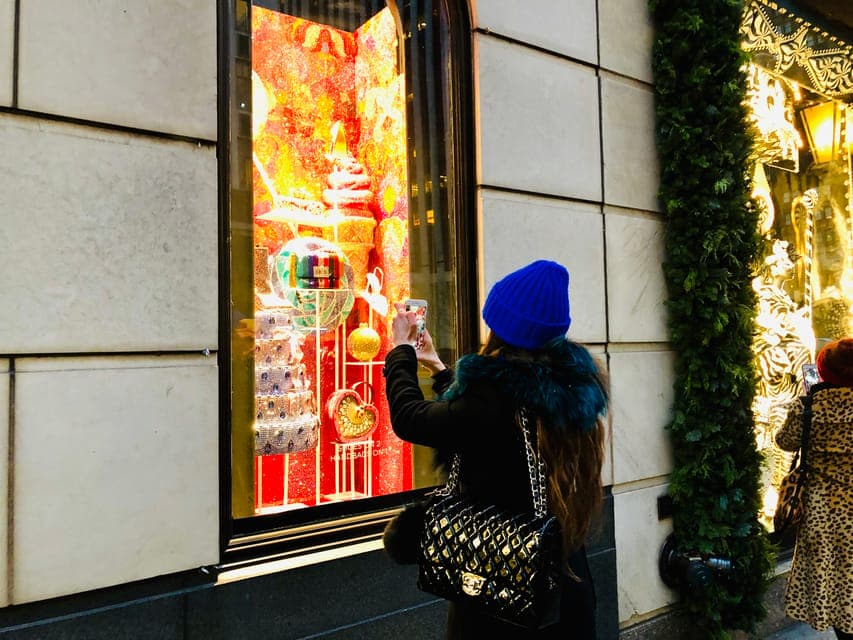 New York Holiday Lights and Movie Sites Bus Tour Gallery Image 4