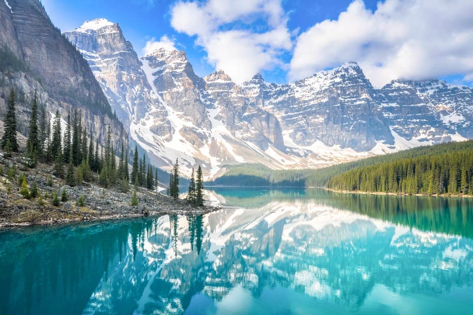 Canada 7–Day National Parks Camping Tour from Seattle Gallery Image 4