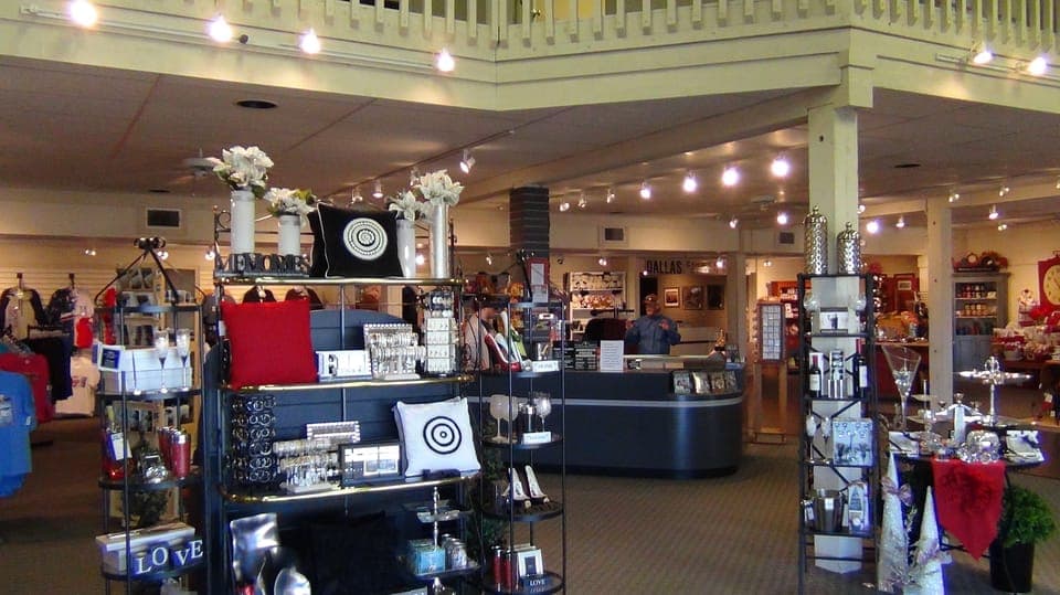 Southfork Ranch, Dallas Highlights, and JFK Tour Gallery Image 4