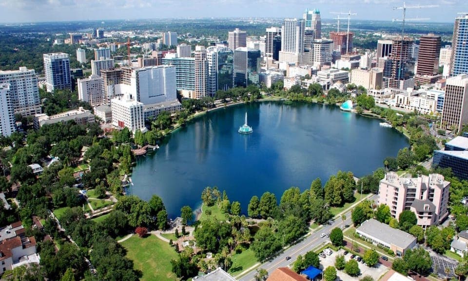 City Highlights and Hidden Gems Tour Gallery Image 2