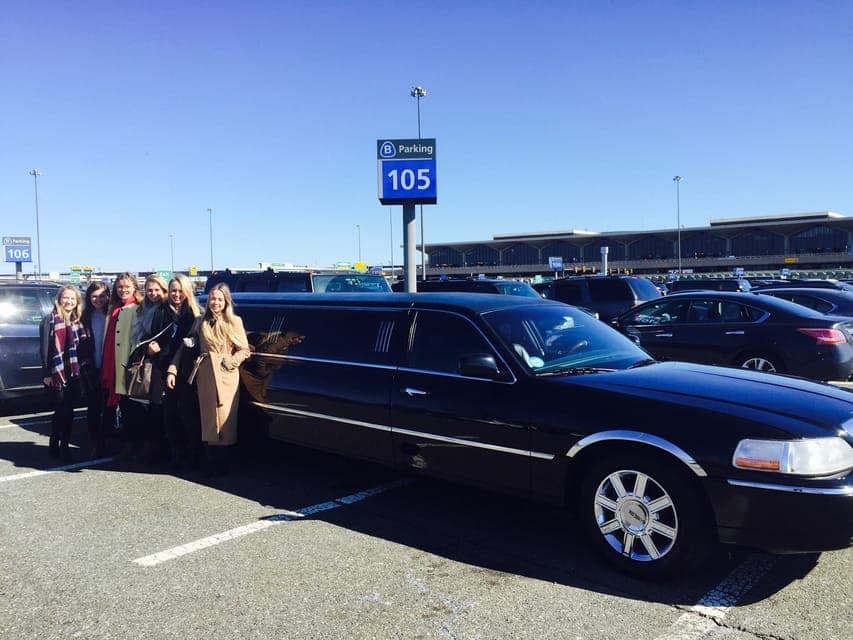 JFK Airport Private Limousine Transfer Gallery Image 2