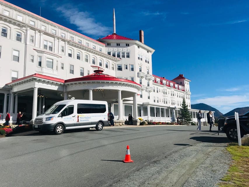 Fall Foliage Tour Gallery Image 2