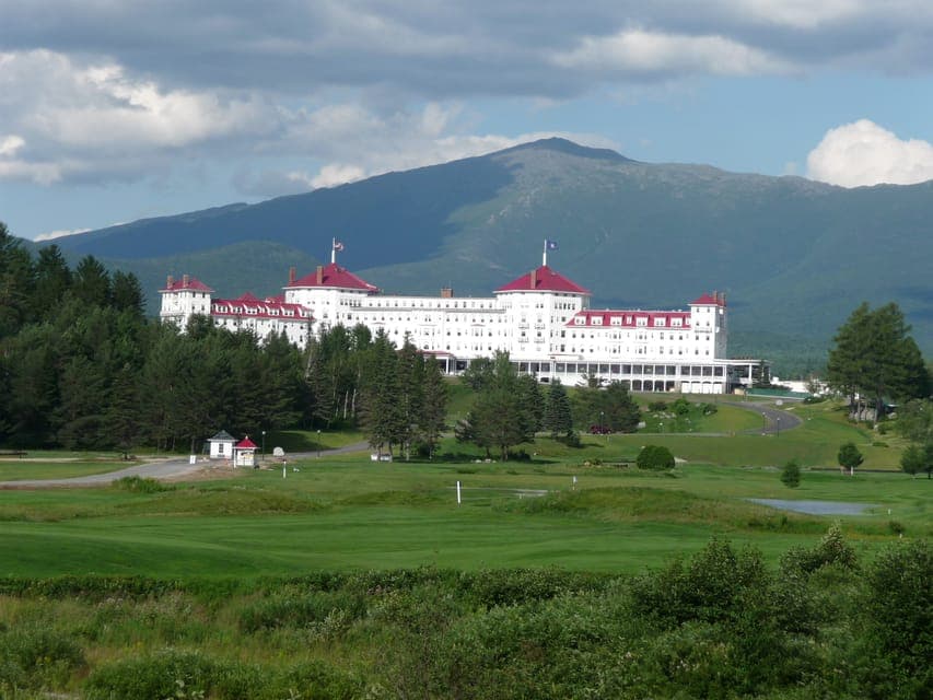 Fall Foliage Tour Gallery Image 3