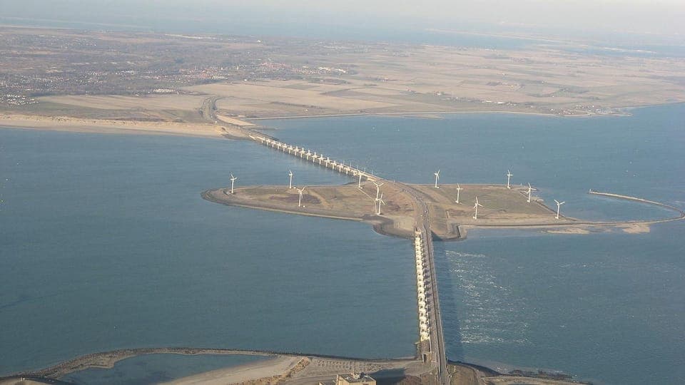 The Netherlands: Private Day Trip to the Dutch Delta Works Gallery Image 2