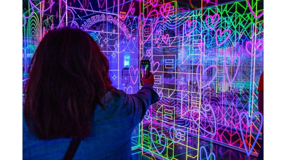 Hopscotch Immersive Art Experience Ticket - Image 5