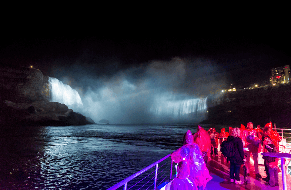 Niagara Falls, Canada: Evening Fireworks Cruise Gallery Image 4