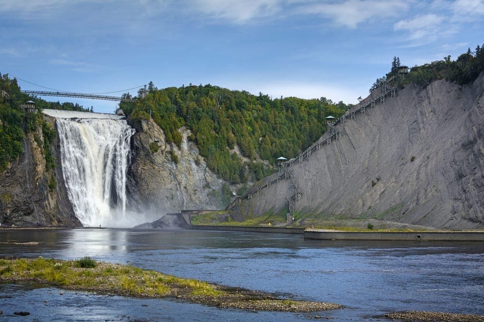 Montmorency Falls Shuttle Bus Transfers Gallery Image 2