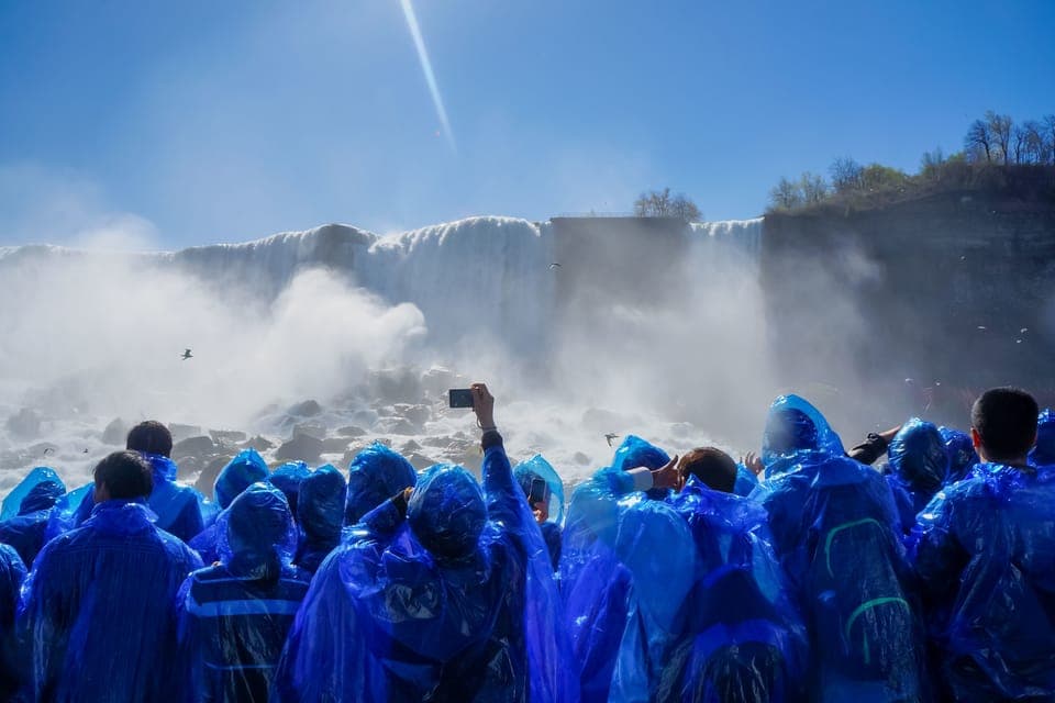 Canadian Side Day Trip with Maid of The Mist Gallery Image 3