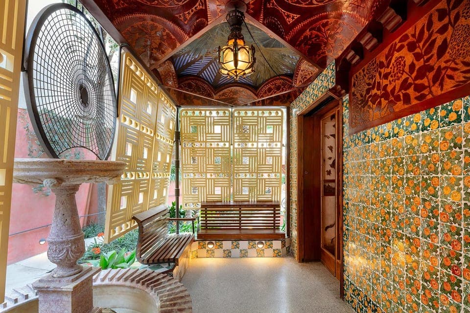 Gaudi's Casa Vicens Skip-the-Line Entrance Ticket Gallery Image 4