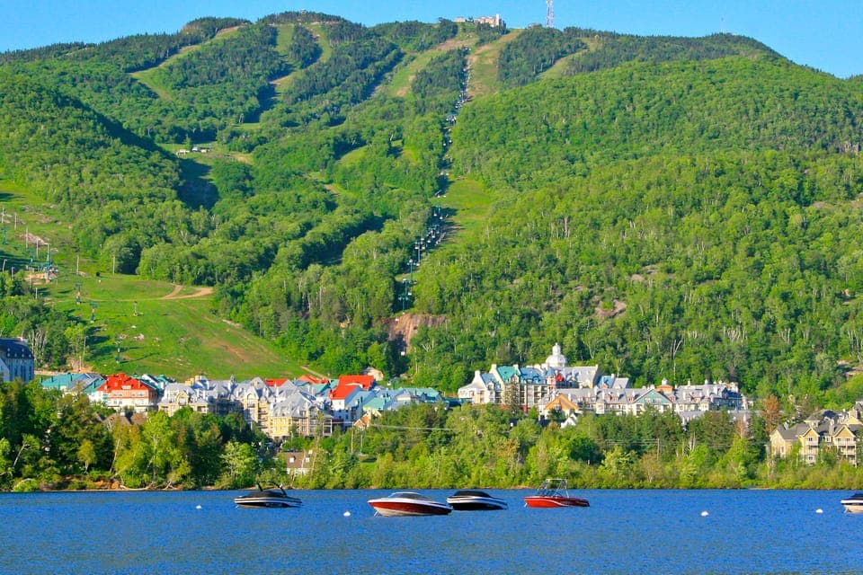 17. Private Day Tour to Mont Tremblant - Image 17