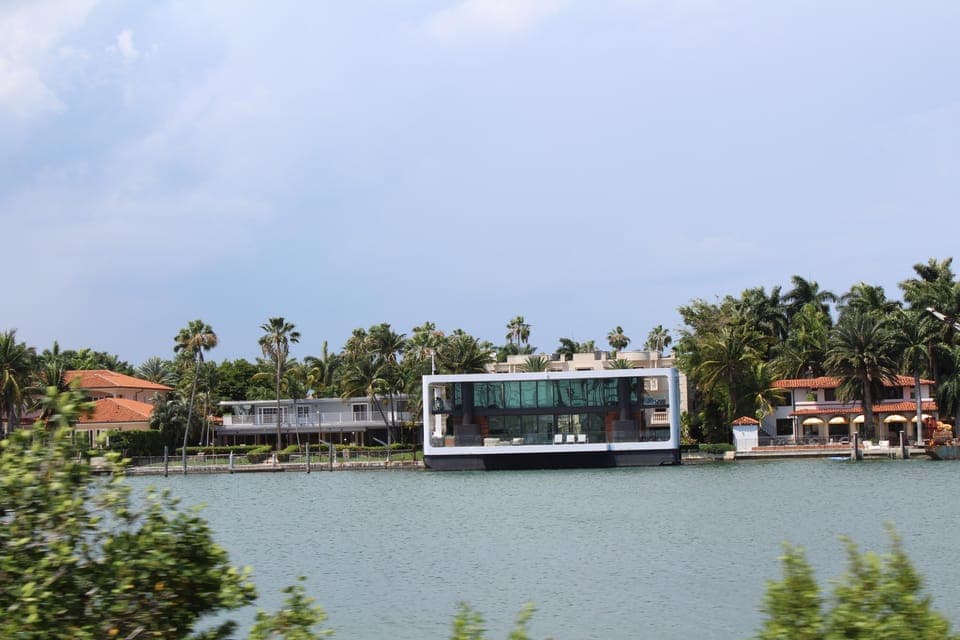 Miami: City Bus Tour with Downtown or Miami Beach Pickup Gallery Image 4