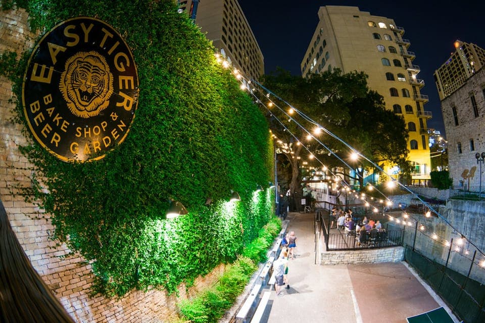 Live Music Crawl Gallery Image 4