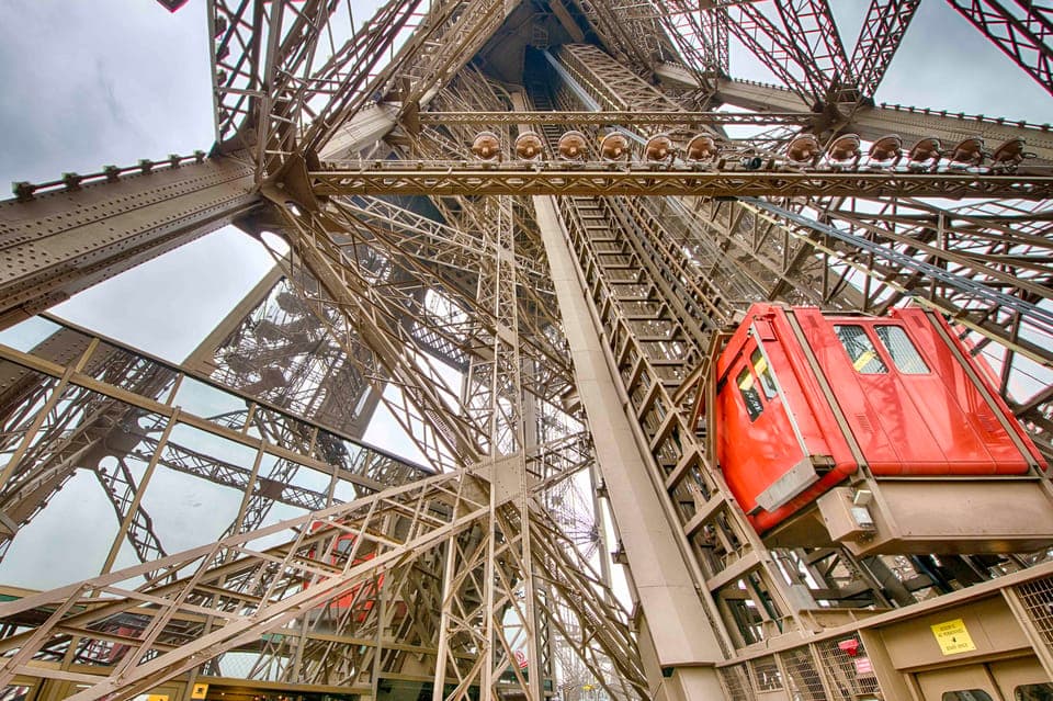 Eiffel Tower Access by Elevator & Seine River Cruise Gallery Image 4