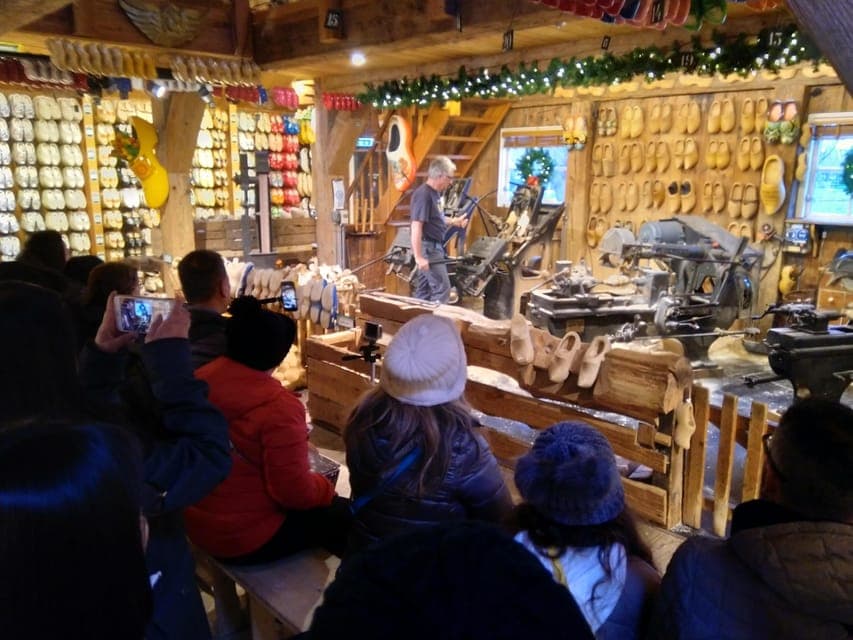 Zaanse Schans 3-Hour Small Group Tour Gallery Image 3