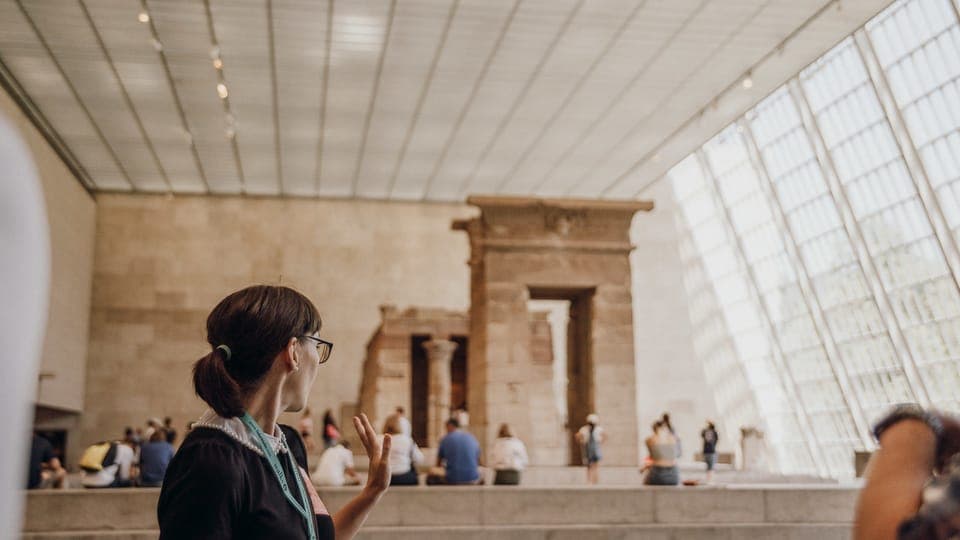 19. Meet the Met – Extended 3hr Small-Group Tour - Image 19
