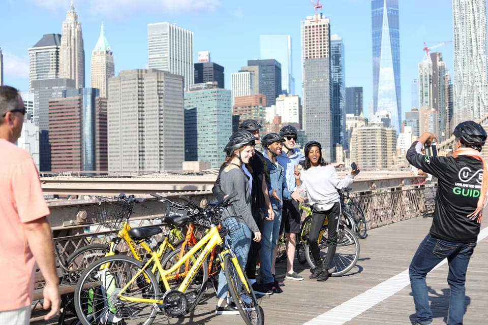 From Manhattan: 2-Hour Brooklyn Bridge Sightseeing Bike Tour Gallery Image 2