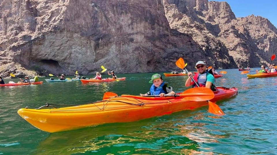 Kayak Rental with Shuttle to Emerald Cave - Image 7