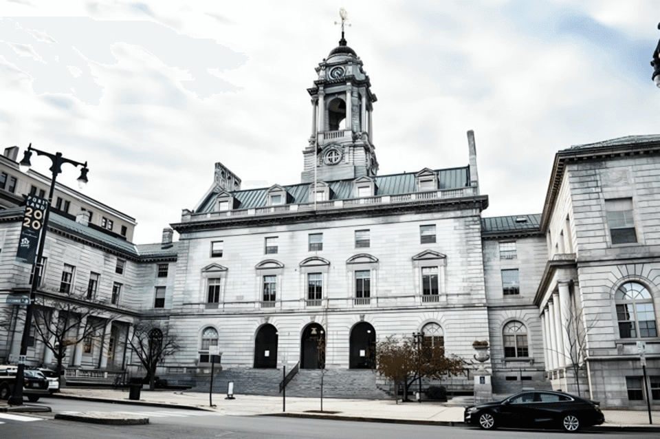 Highlights Walking Tour With A Guide Gallery Image 4