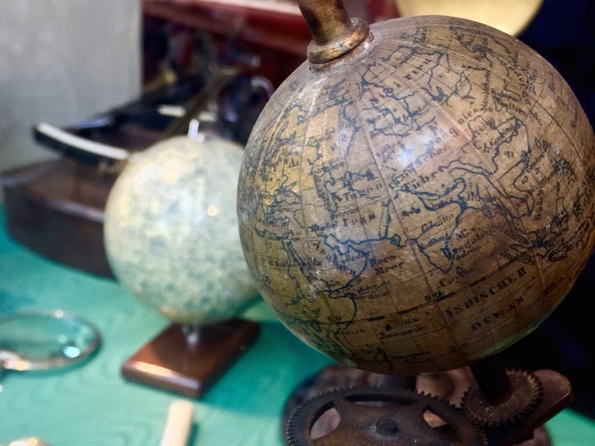 Secrets of Amsterdam: de Pijp, self-guided discovery game Gallery Image 4