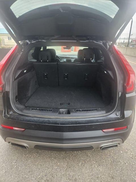 Calgary Airport to Calgary Hotel-Sedan - Image 4