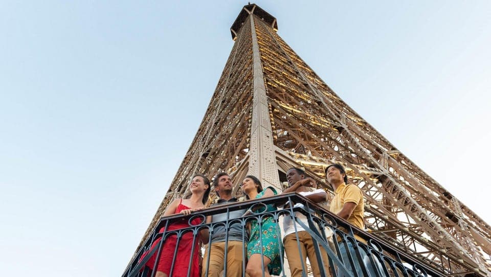 Eiffel Tower Hosted Tour, Seine Cruise and City Tour Gallery Image 2