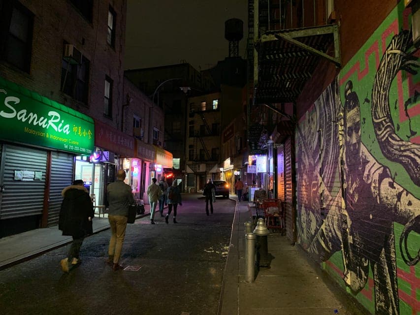 Gangsters and Ghosts 2-Hour Walking Tour Gallery Image 2