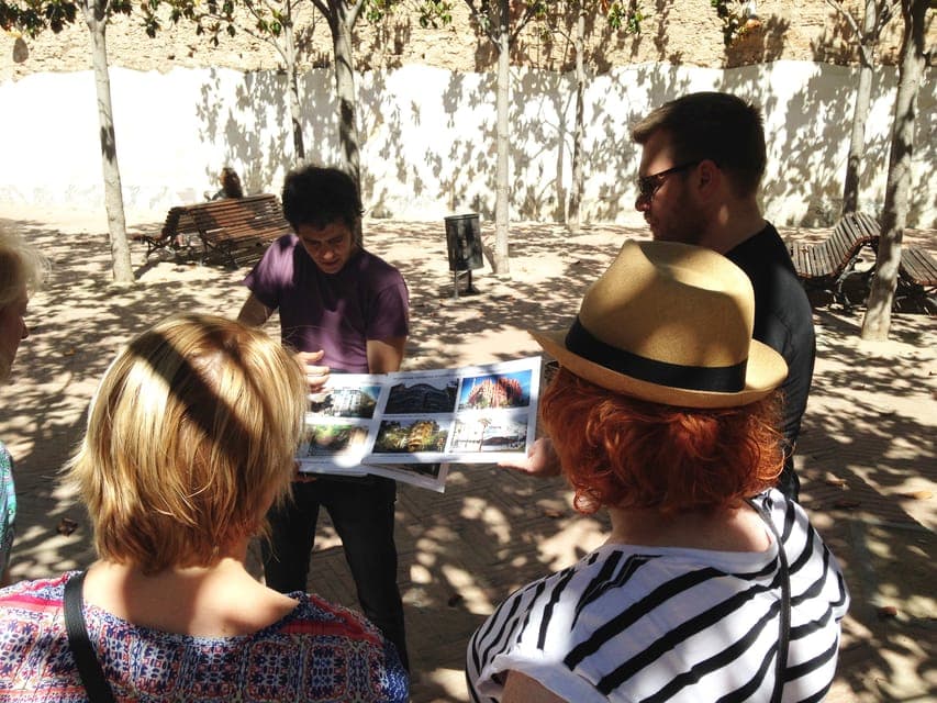 Discover Gaudi Architectural Guided Tour Gallery Image 2