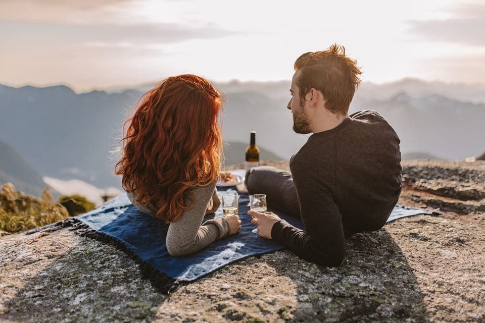 Coastal Mountain Landing Helicopter Tour Gallery Image 3