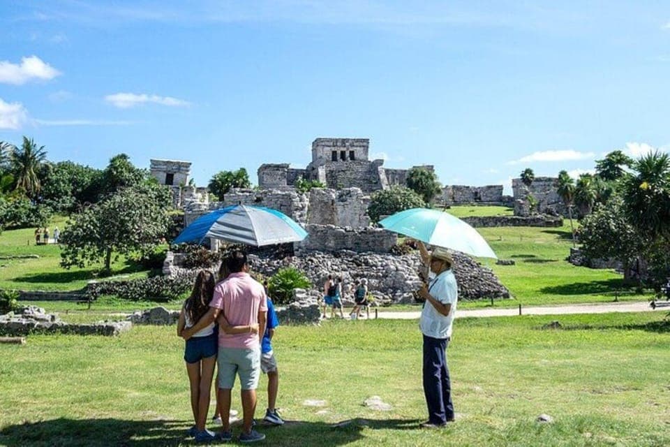 Cancun: Tulum & Sac Actun Private Tour Gallery Image 4