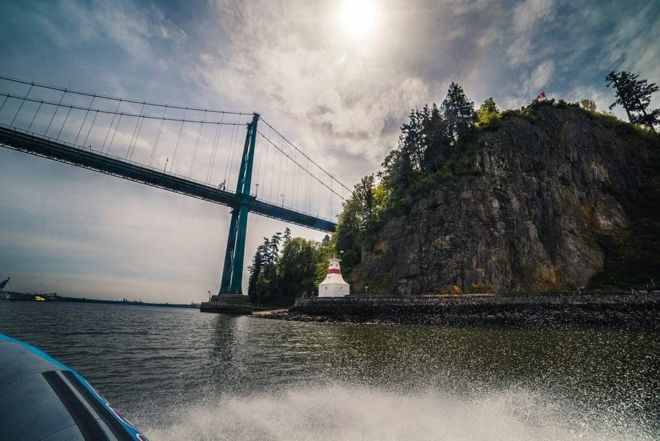 City and Seal Boat Tour Gallery Image 4