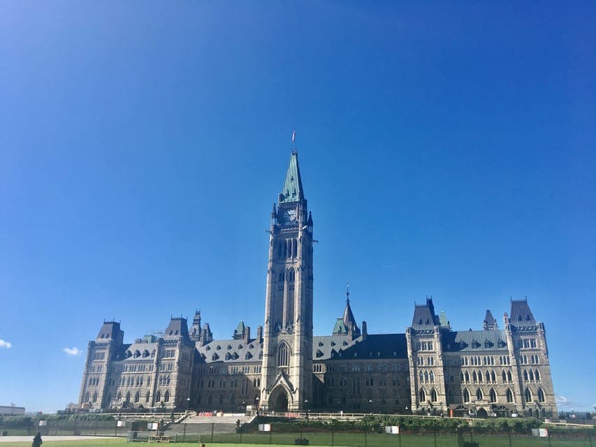 4. Private Day Tour to Ottawa - Image 4