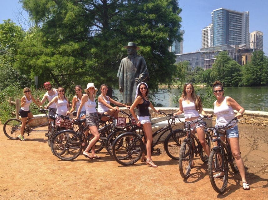 1.5-Hour Lady Bird Lake Bike Tour Gallery Image 3