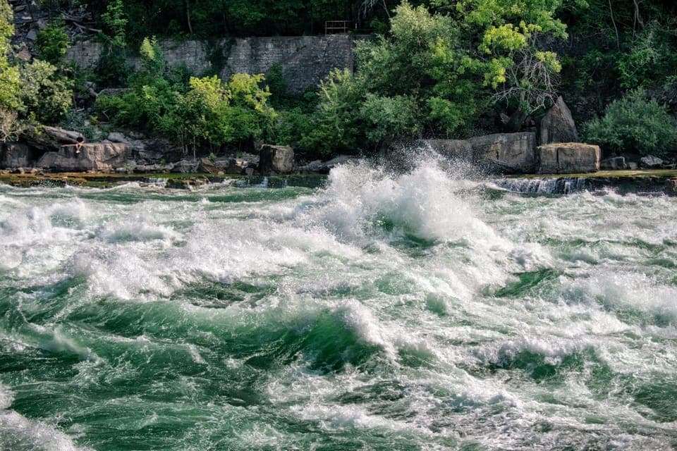 Niagara Falls, Canada: White Water Walk Entry Ticket Gallery Image 4