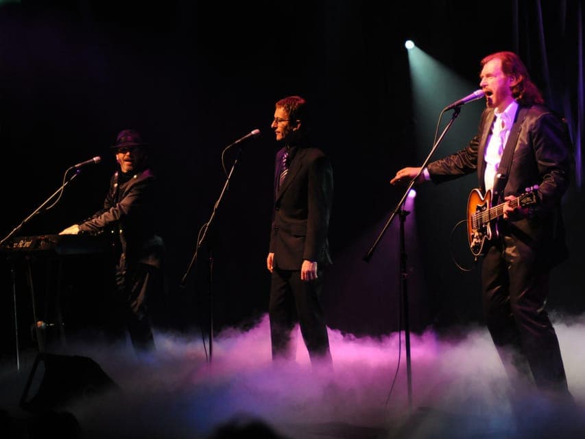 The Australian Bee Gees at Excalibur Hotel Gallery Image 2