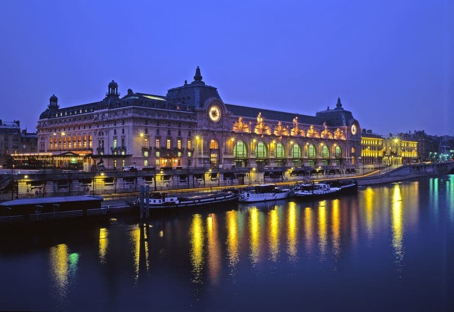 Happy Hour Evening Cruise on the Seine River - Image 1