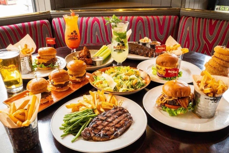Meal at the Hard Rock Cafe New Orleans Gallery Image 2