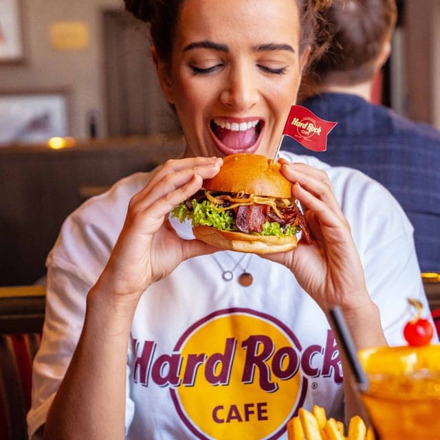 30. Hard Rock Cafe Experience - Image 30