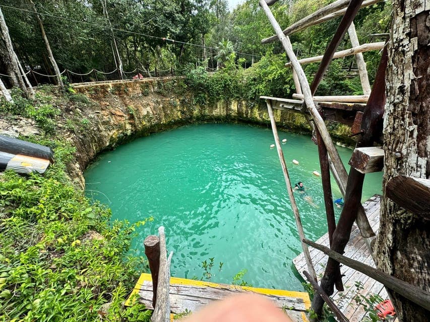 Air & Water Tour Gallery Image 4