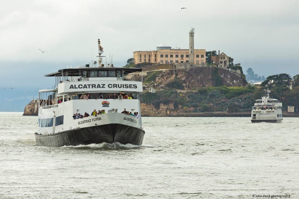 San Francisco Morning City Tour & Afternoon Alcatraz Ticket - Image 3
