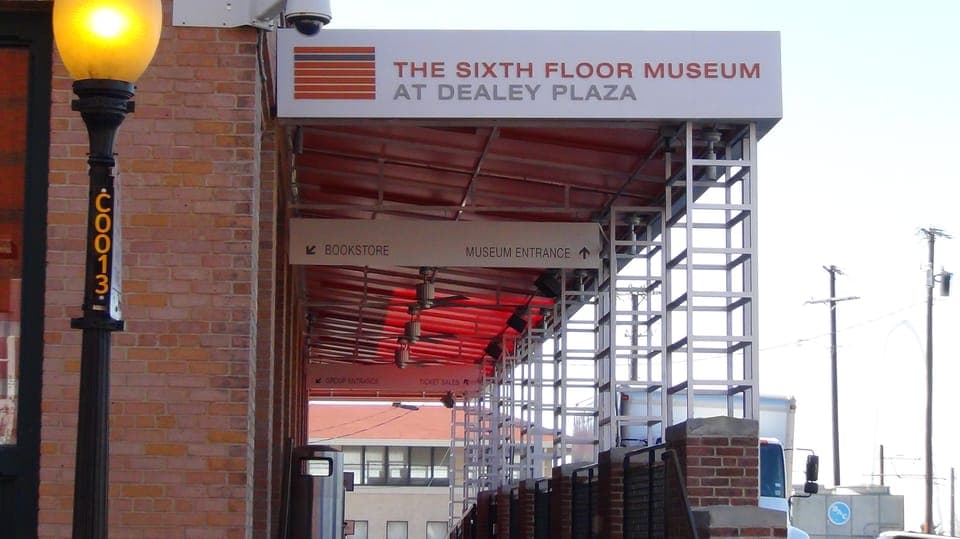 JFK Assassination Highlights Walking Tour Gallery Image 4
