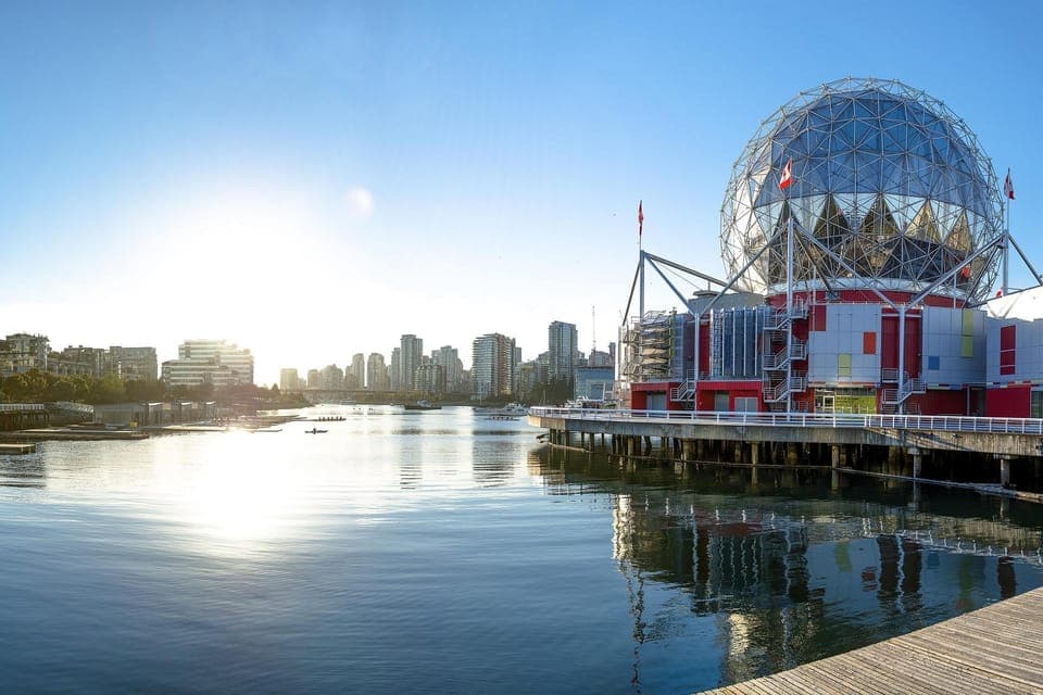 Skip-the-line Science World Vancouver Private Tour & Tickets Gallery Image 3