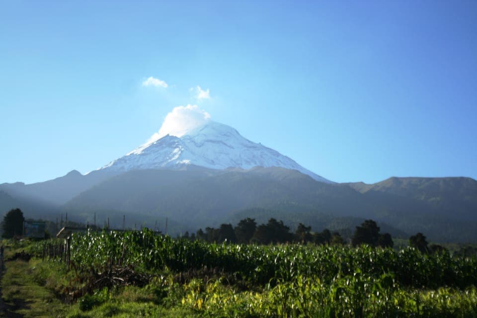 Guided Volcano Trek with Lunch Gallery Image 2