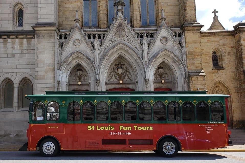 St Louis: 75-Minute City Trolley Tour - Image 3
