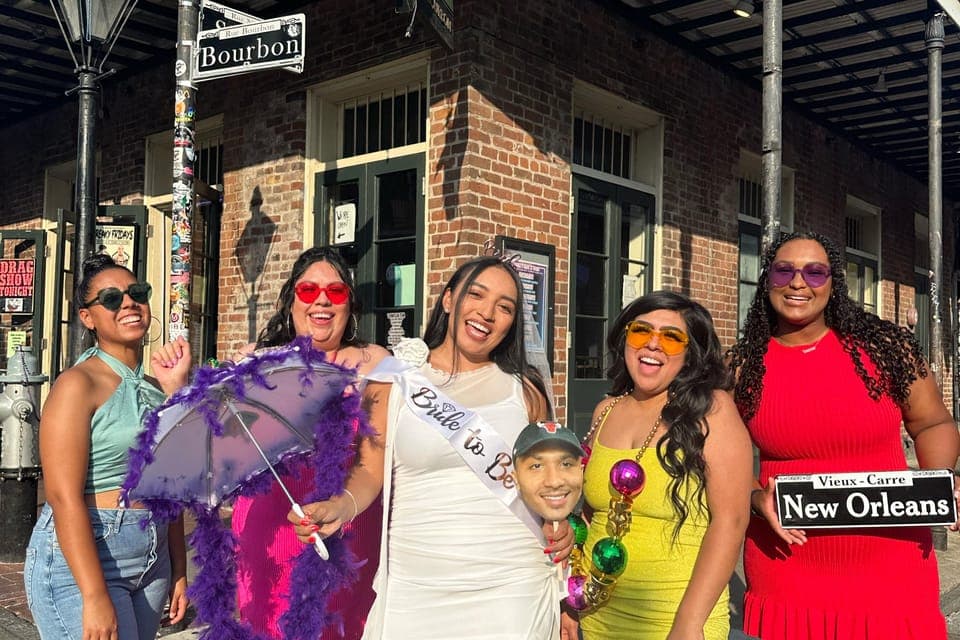 Private Instagram Highlights Tour Gallery Image 3