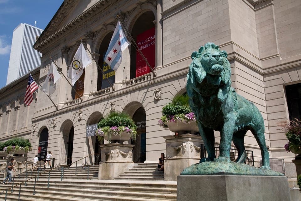 10. Art Institute Skip-the-Line Tour with Guide - Image 10