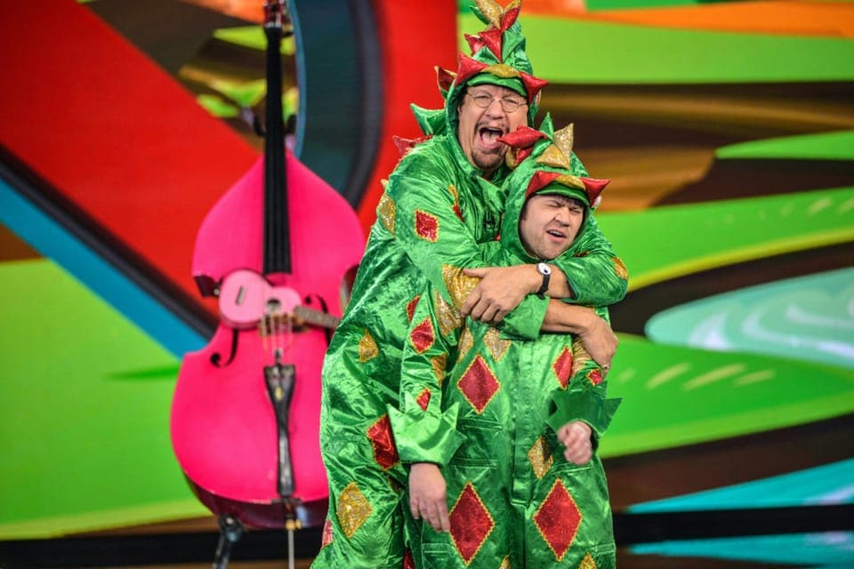 Piff the Magic Dragon Show at the Flamingo Gallery Image 2
