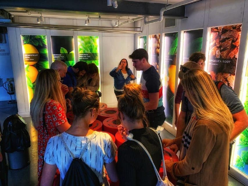 London Gin Craze - The Ultimate Gin Experience Gallery Image 4